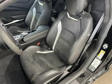 2021 Chevrolet Camaro image