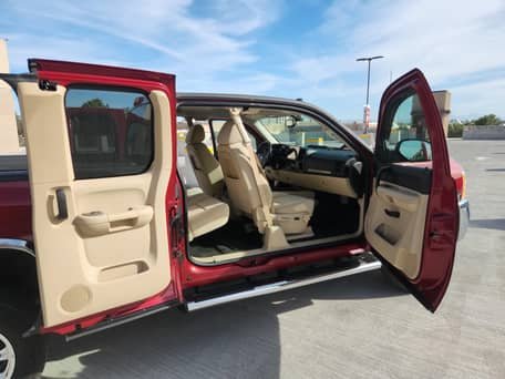 2007 Cheverlot Silverado image