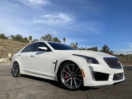 2016 Cadillac CTS-v image