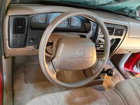 1999 Toyota Tecoma image