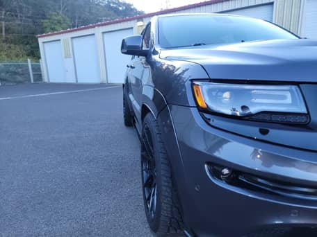 2016 Jeep Grand Cherokee image