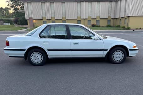 1991 Honda Accord LX Sedan image