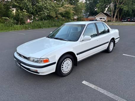 1991 Honda Accord LX Sedan image