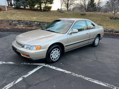 2005 Honda Accord LX Coupe image