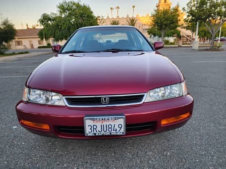 1996 Honda Accord LX image