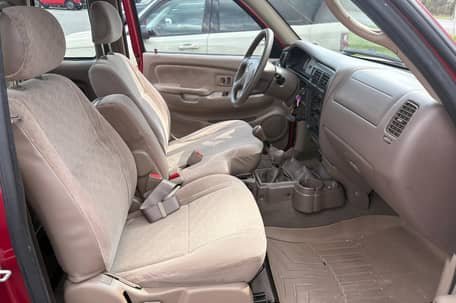 2001 Toyota Tacoma SR5 XtraCab image