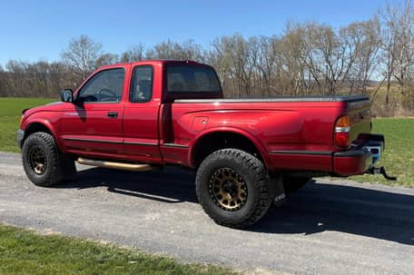2001 Toyota Tacoma SR5 XtraCab image